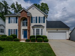 4406 Chadsworth Ct, Charlotte, NC 28269