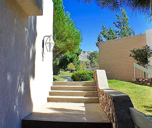 4th image of 5855 Mira Serena Dr
