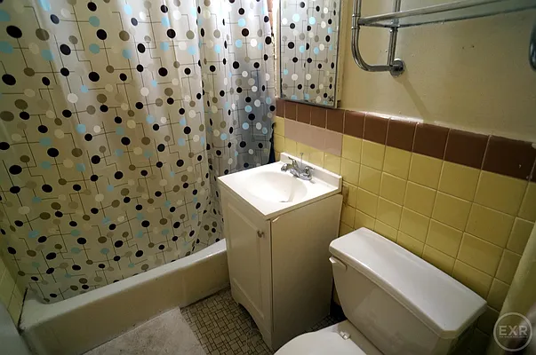 Rented by EXR | media 49