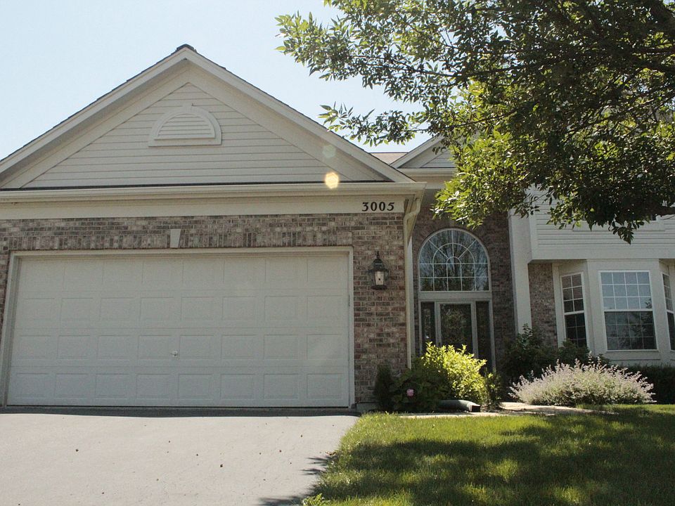 1st image of 3005 Spinnaker Dr