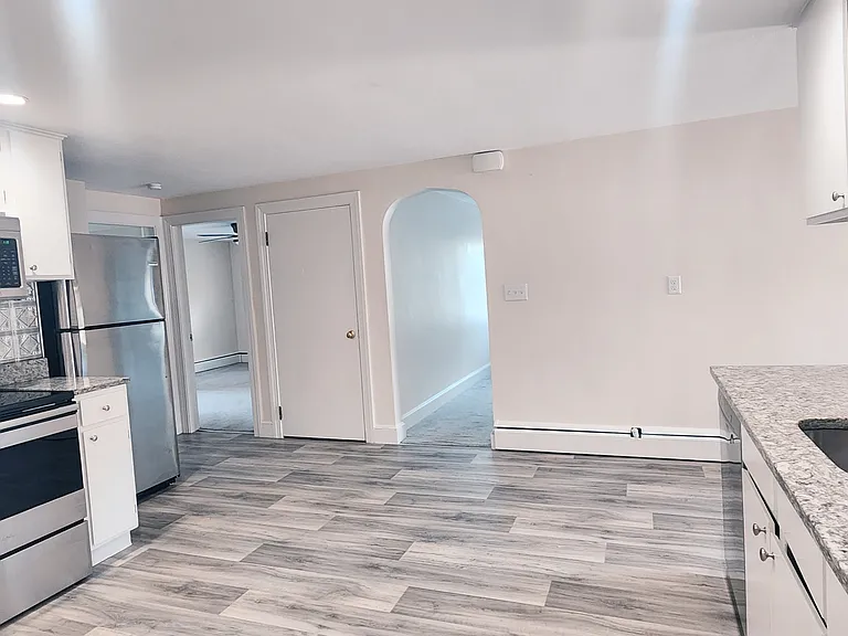 34 Pond St #3 — Photo 9