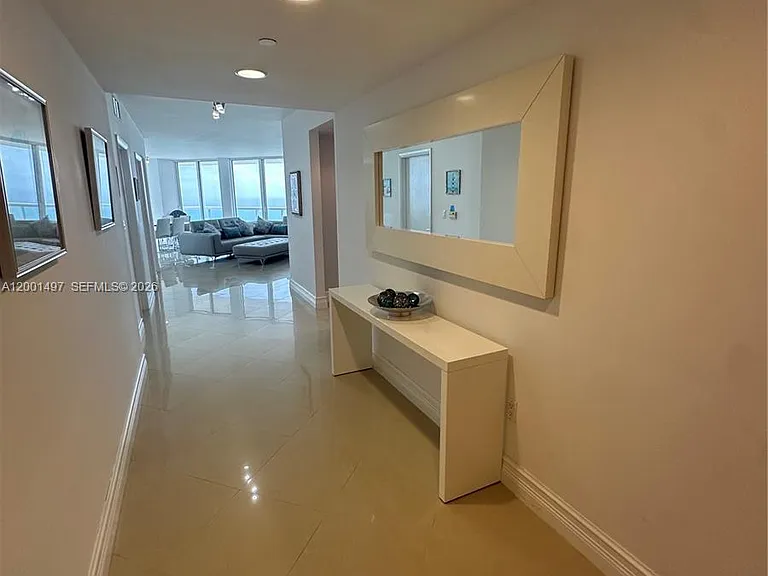 6365 Collins Ave #1703 — Photo 2