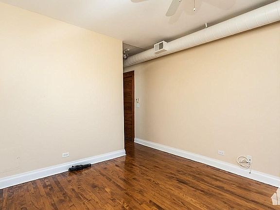 3rd image of 2475 W Pensacola Ave Unit 3