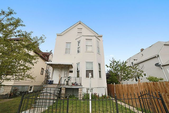 1st image of 5320 W 26th St