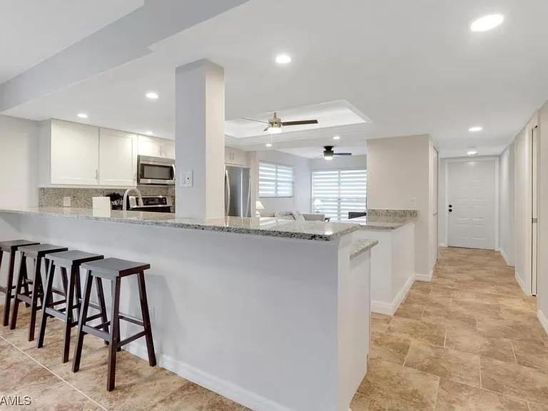 16442 Timberlakes Dr #104 — Photo 3