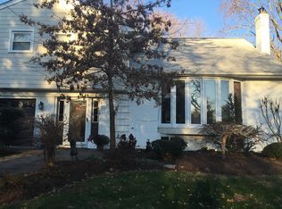 193 Mansion Rd, Newtown Square, PA 19073