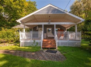 625 Saddle River Rd, Airmont, NY 10952