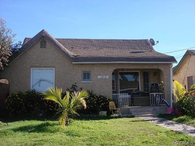 1st image of 12212 Menlo Ave