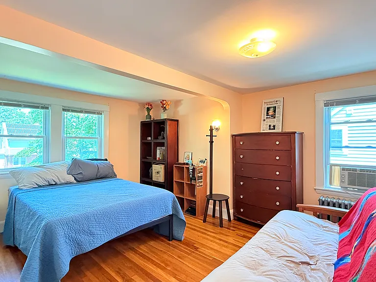 139 Oakdale Rd — Photo 26