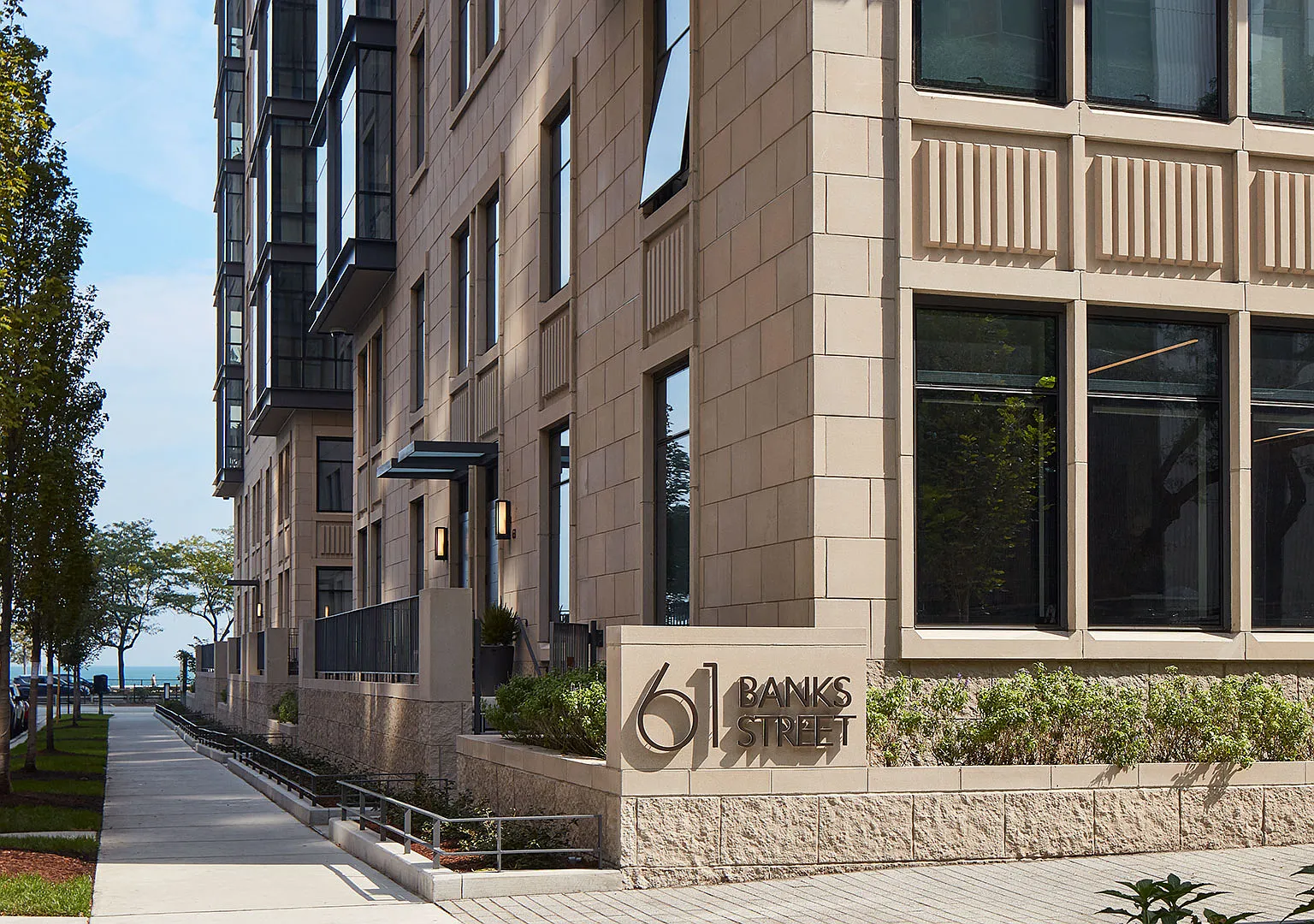 61 Banks Street — Photo 3