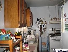 1st image of 2650 Rich St