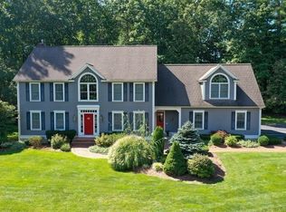 7 Jennie Richards Rd, Westford, MA 01886