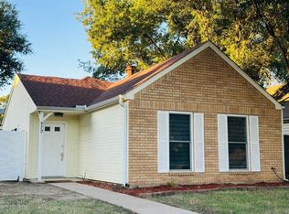 970 Mapleleaf Ln, Coppell, TX 75019