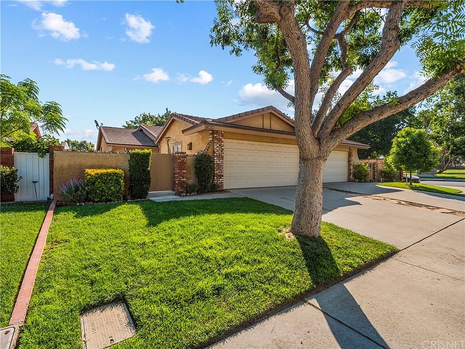 1st image of 25636 Almendra Dr