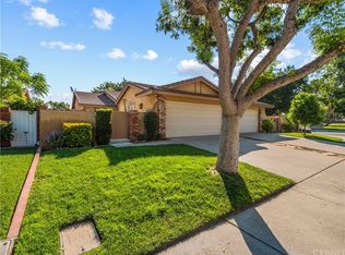 25636 Almendra Dr, Santa Clarita, CA 91355