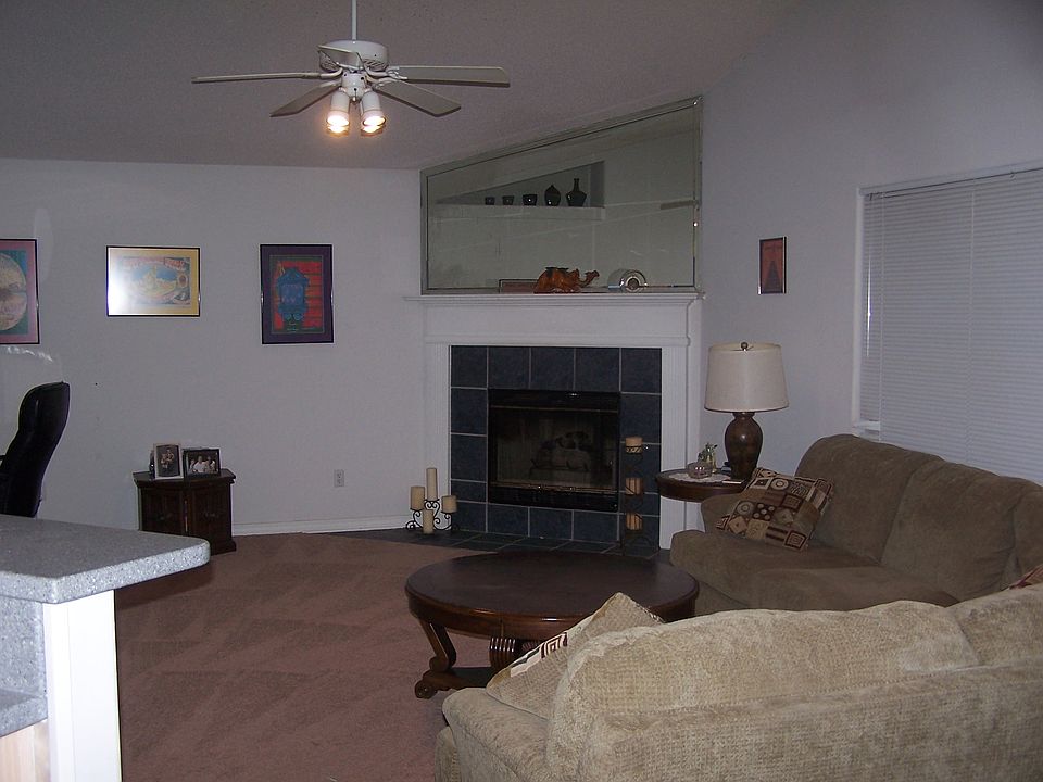 1st image of 805 Sterling Way