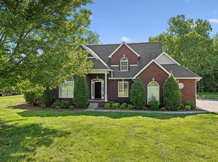 450 Bonnie Valley Dr, Lebanon, TN 37087