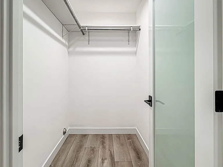 22921 Dolorosa St — Photo 39
