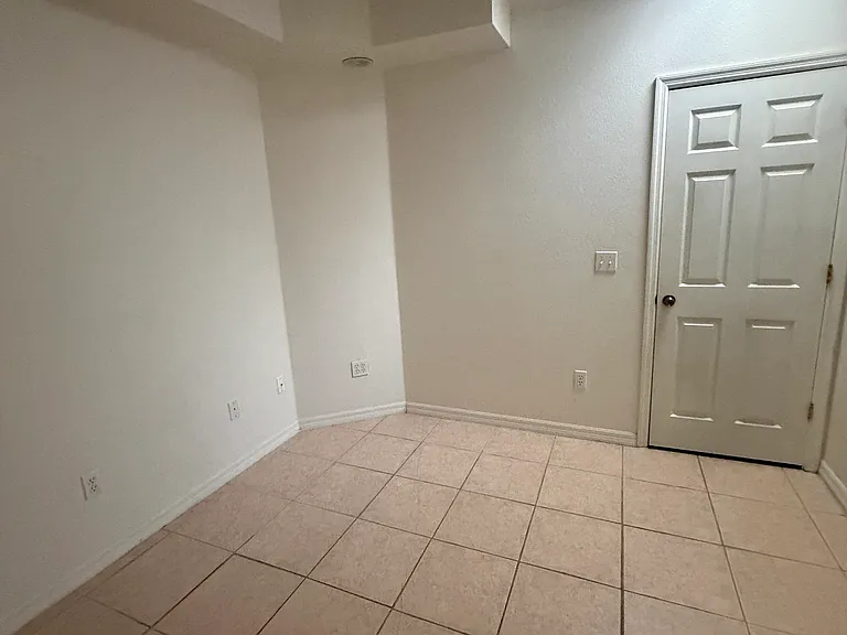 Guest Bedroom #2