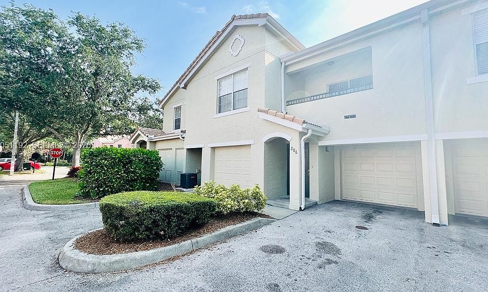 1st image of 116 SW Peacock Blvd #9-206