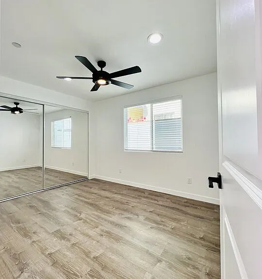 908 N Louise St #B — Photo 10