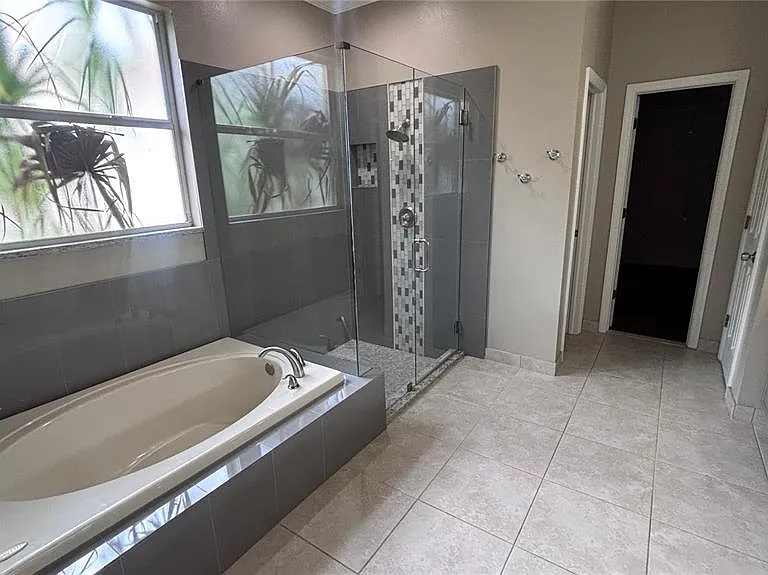 4613 River Overlook Dr — Photo 12
