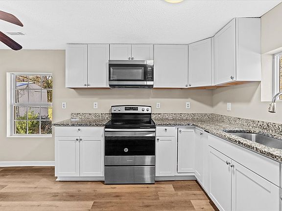 2nd image of 307 Gay St