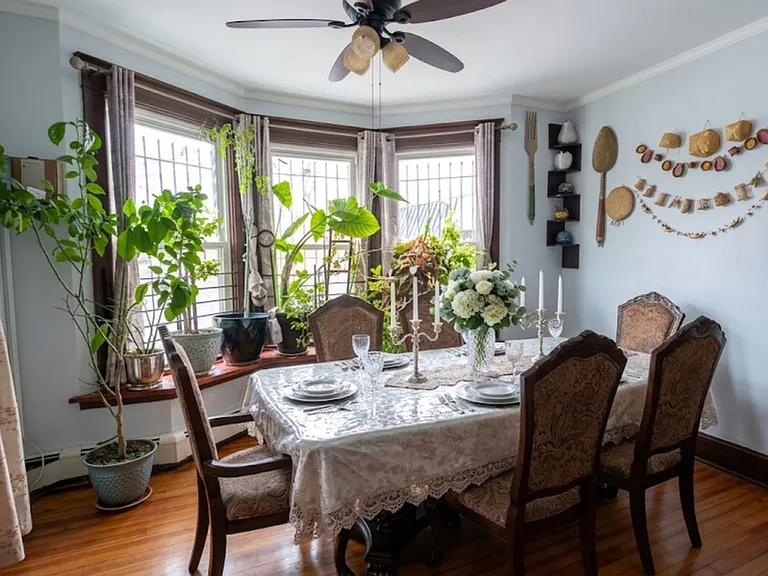 166 Morton Ave #3 — Photo 5