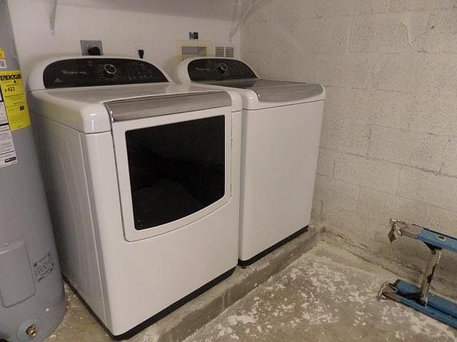 1st image of 4652 Palmbrooke Cir