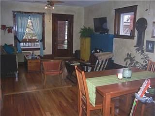 4th image of 815 W 39th Ter APT 2E