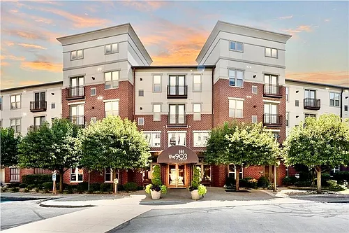1000 Providence Pl Photo 1