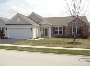 404 Honors Ct, Shorewood, IL