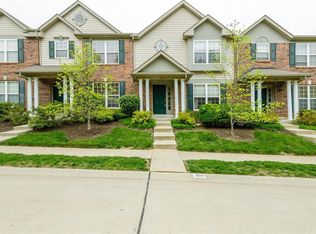 300 Montclair Tower Dr, Saint Charles, MO 63303