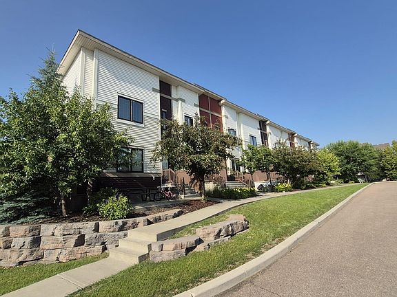 2nd image of 804 Welsh Dr SW #9