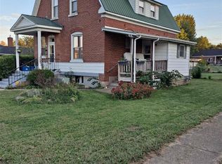302 E Jefferson Ave, Owensville, MO 65066