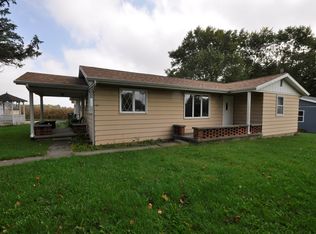 103 N Charles St, Parker City, IN 47368