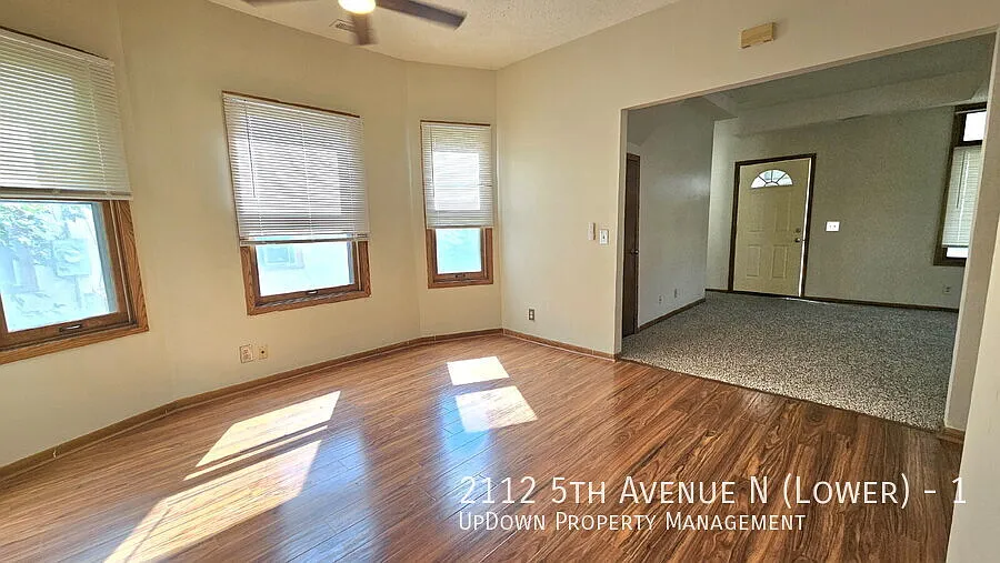 "Charming 3-Bed Unit in the Vibrant Harrison Neighborhood 1200 Sq. Ft. of Modern Comfort!" — Photo 4