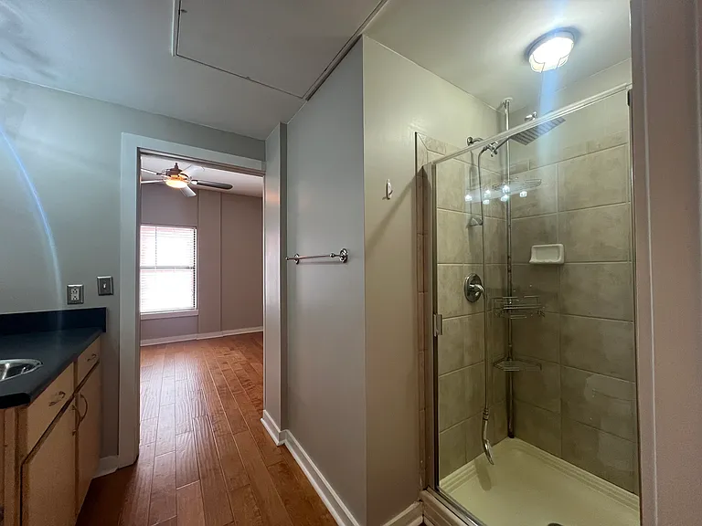 1803 Broadway #403 — Photo 9