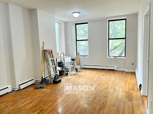 Rented by Mason Group LLC | media 20