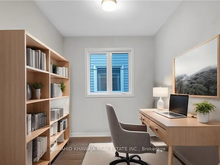 93 Hackamore Cres — Photo 14