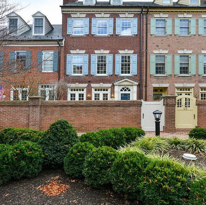 1st image of 21 Wilkes St