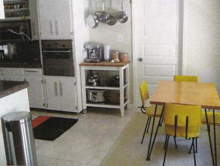 Kitchen - 1022 Quail Park Dr