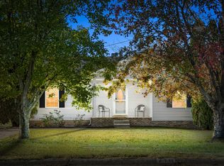 716 Carbondale Dr, Oak Grove, KY 42262