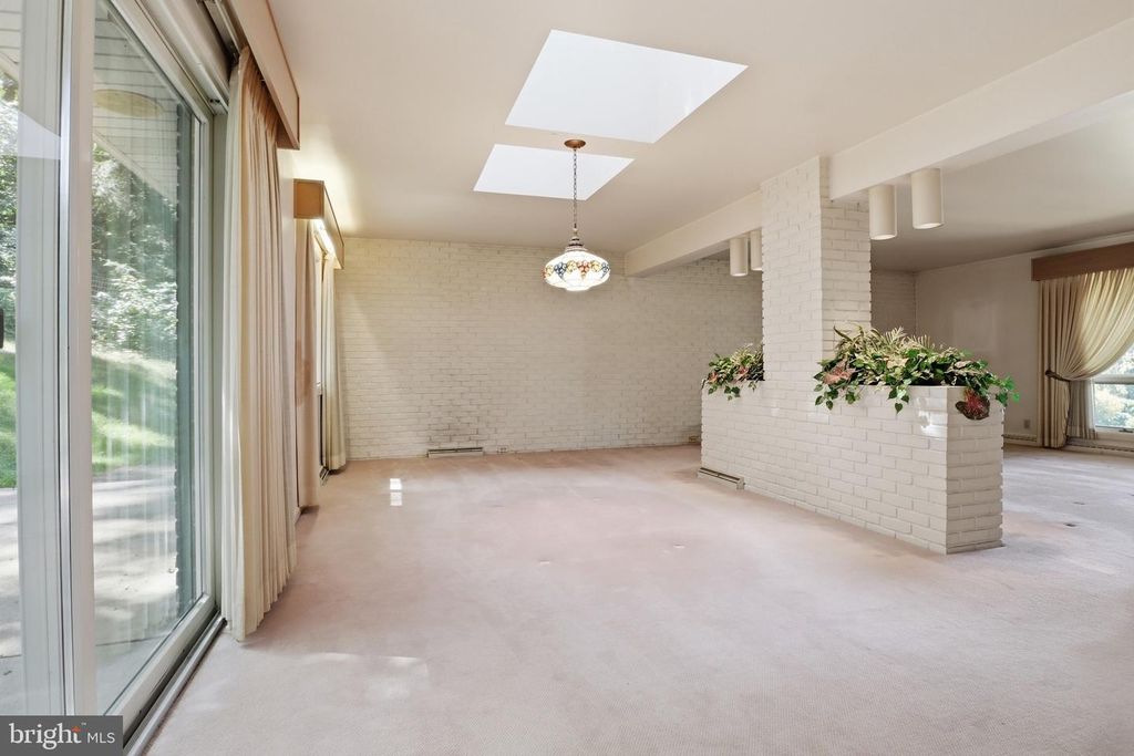 Apartment in York, Spry - More