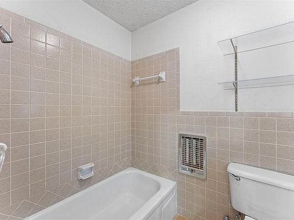 3rd image of 1317 Haven Dr