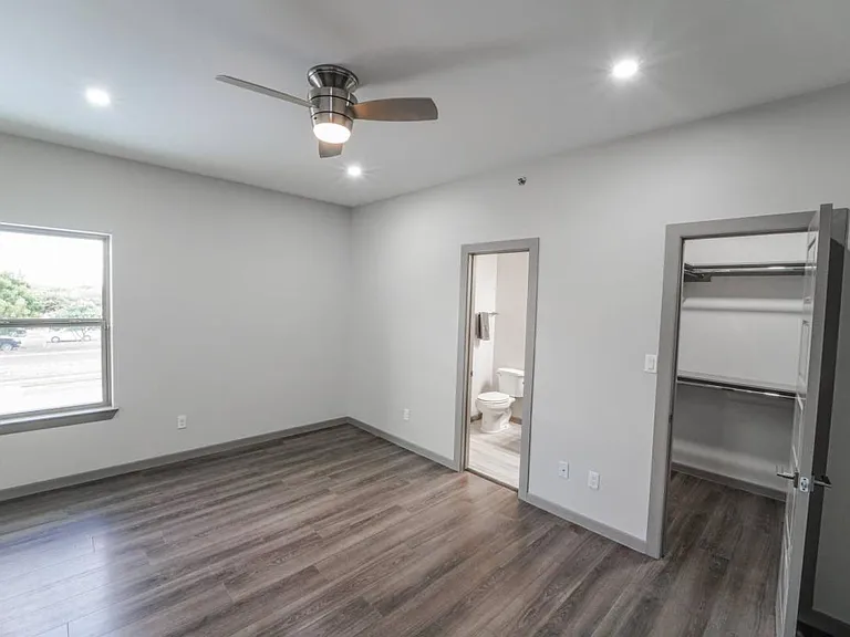 3302 S Sugar Rd — Photo 7