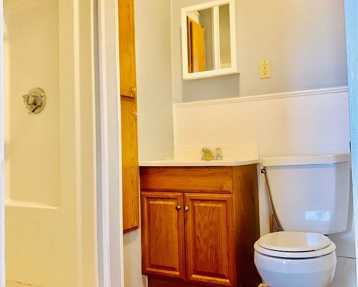 505 Grove St — Photo 15