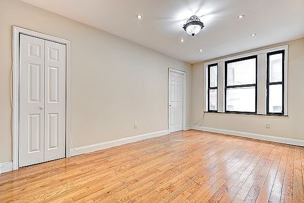 1st image of 510 W 184th St #4A