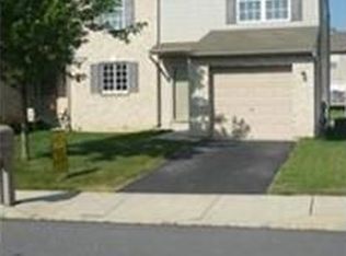 2515 Penns Ridge Blvd, Easton, PA 18040