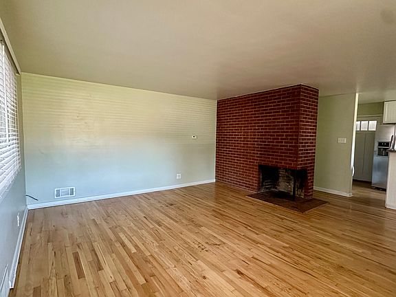 3rd image of 2039 S Milwaukee St #2039